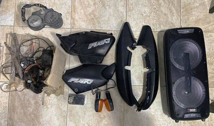 VILLA ÁNGELA: INTENTABAN VENDER ELEMENTOS DE DUDOSA PROCEDENCIA PERO LA POLICÍA SE LOS IMPIDIO 