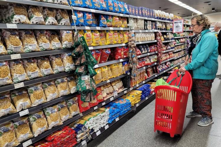 EL CONSUMIDOR SUFRE, NO FESTEJA