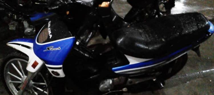 VILLA ÁNGELA: LA POLICÍA LO DESCUBRIÓ ROBANDO COMBUSTIBLE DE UN CAMIÓN