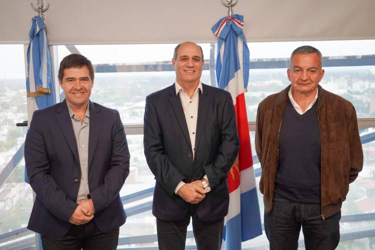 DESAFÍOS REGIONALES: AGENDA DE TRABAJO CON SANTIAGO DEL ESTERO Y TUCUMÁN