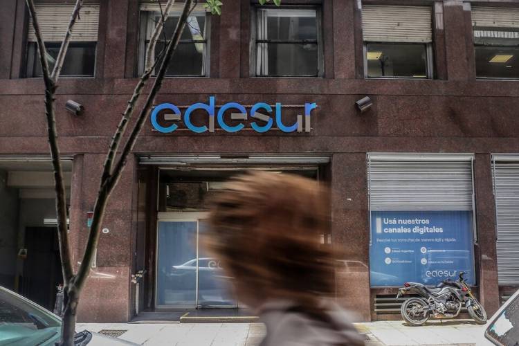 OLVÍDALOS Y VOLVERÁN POR MÁS