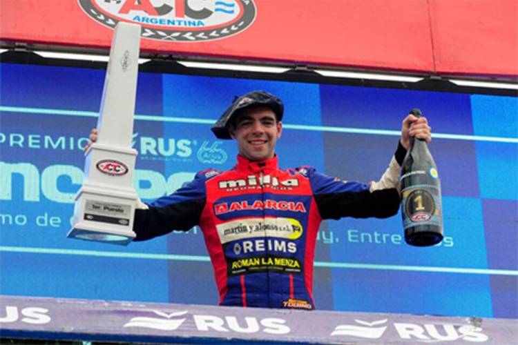 TURISMO CARRETERA: TODINO REPITIÓ VICTORIA PERO AHORA CON FORD MUSTANG