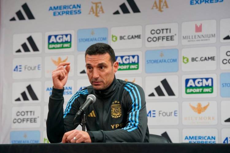 SCALONI: "ESTARÉ HASTA QUE EL PRESIDENTE DE AFA LO QUIERA"