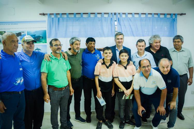 ZDERO VISITÓ EL MUSEO DE MALVINAS CHACO Y DESTACÓ LA LABOR DE LOS EX COMBATIENTES PARA MANTENER VIVA LA HISTORIA