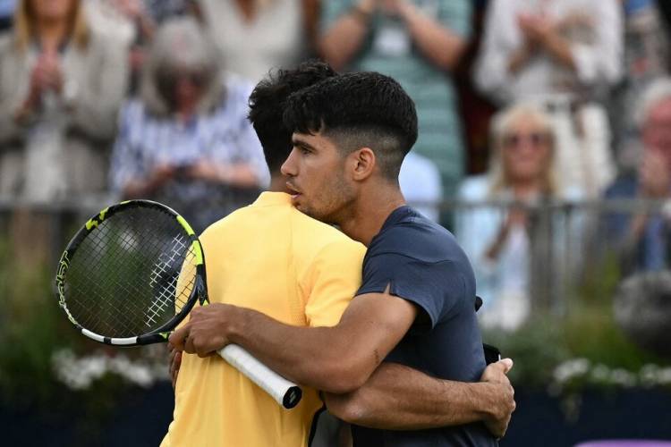 ALCARAZ NO TUVO PIEDAD DE CERÚNDOLO EN EL ATP DE QUEEN'S