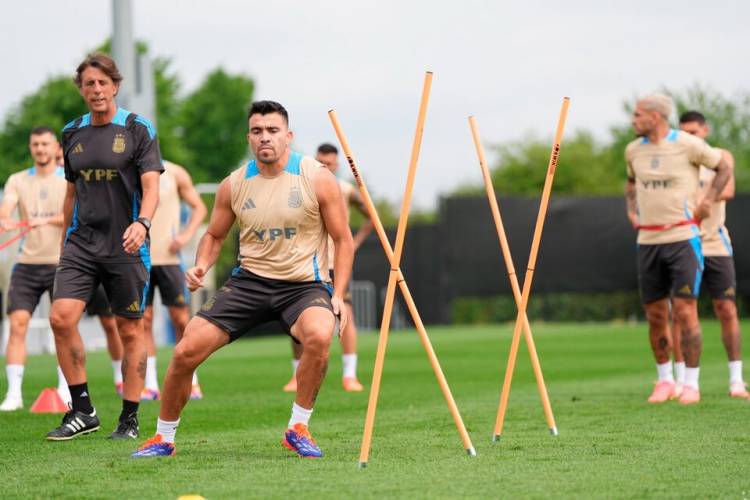 LA SELECCIÓN SE INSTALÓ EN MIAMI A LA ESPERA DE LA FINAL DEL DOMINGO
