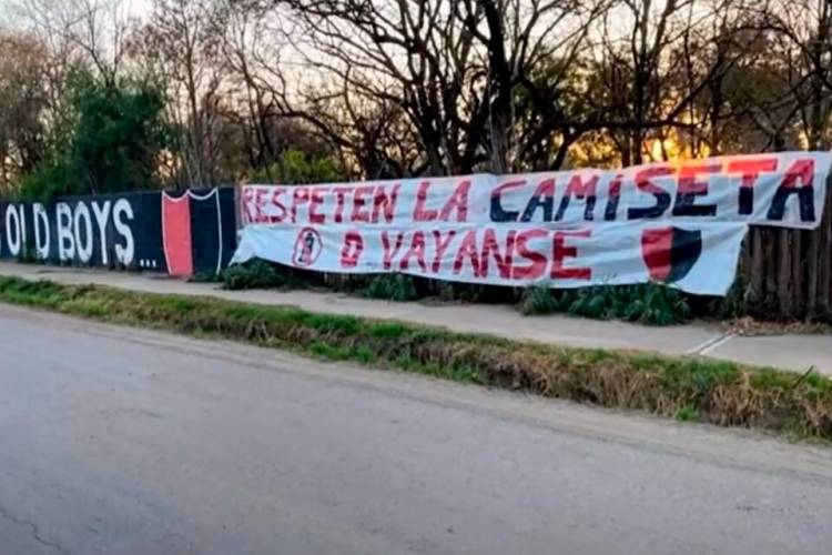 DURO MENSAJE DE LOS HINCHAS DE NEWELL'S TRAS LA DERROTA EN EL CLÁSICO ROSARINO