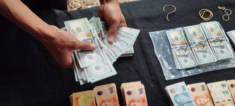 RECUPERAN SUMA MULTIMILLONARIA DE DINERO ROBADA DE UN HOTEL HACE DOS DÍAS