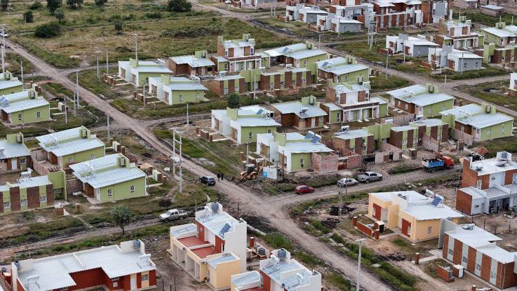 CHACRA 137, DE RESISTENCIA: LAS ÚLTIMAS LLUVIAS RETRASAN LA HABILITACIÓN DE OBRAS