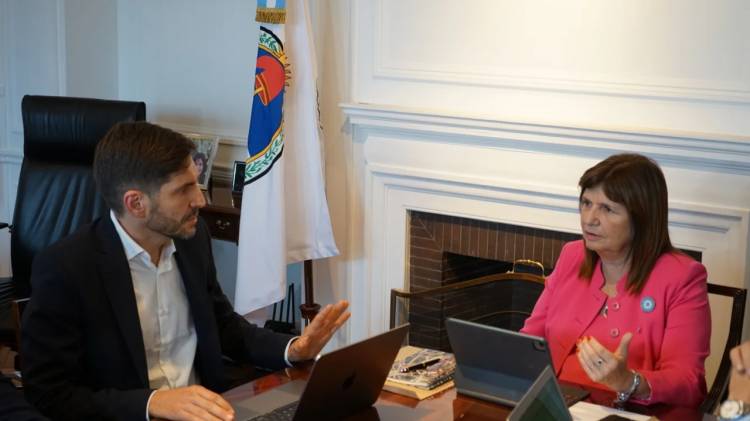 PATRICIA BULLRICH CELEBRÓ LA BAJA DEL DELITO EN ROSARIO JUNTO A PULLARO: "ESTAMOS CONTENTOS PERO VIGILANTES"