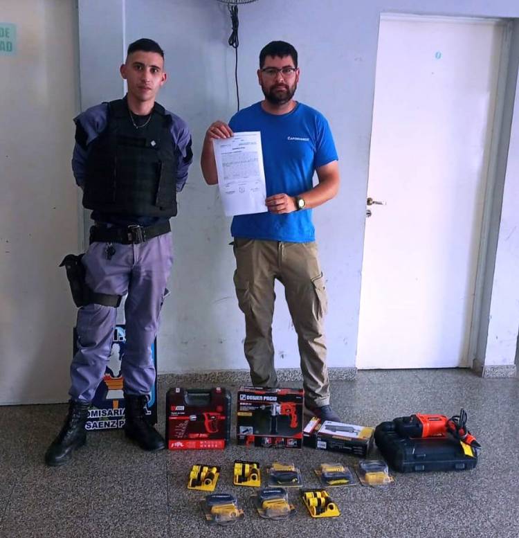 RESTITUYEN HERRAMIENTAS SUSTRAÍDAS DESDE UN LOCAL