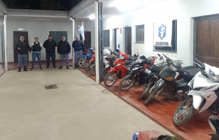 EN GENERAL SAN MARTÍN SECUESTRARON 31 MOTOCICLETAS Y DEMORARON A 38 PERSONAS DURANTE UN OPERATIVO DE PREVENCIÓN