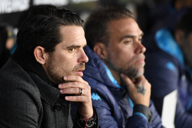 GAGO QUIERE DIRIGIR A BOCA, PERO LA OPERACIÓN TODAVÍA NO ESTÁ CERRADA