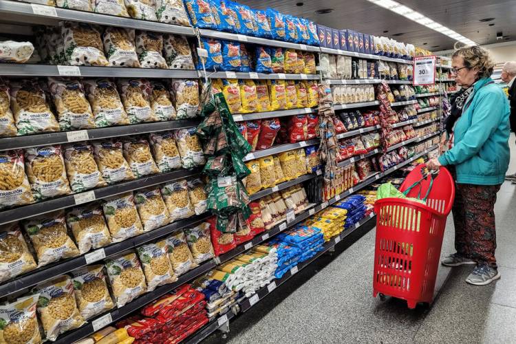 SE ACELERA LA INFLACIÓN EN BEBIDAS Y ALIMENTOS