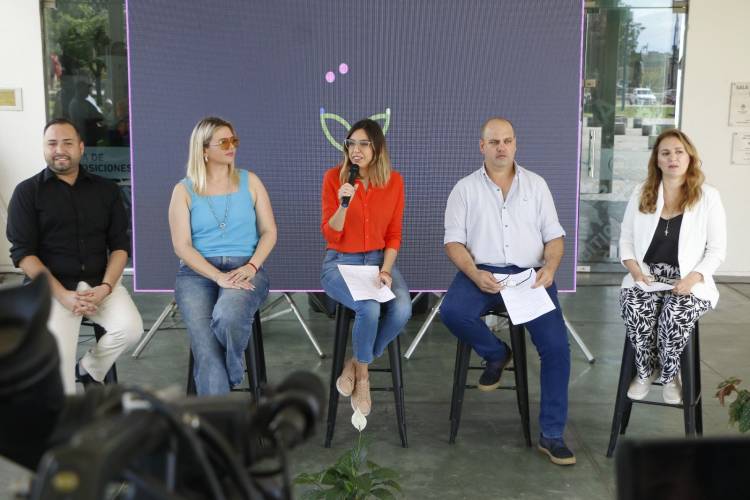 EL GOBIERNO DEL CHACO PRESENTÓ LA PRIMERA EDICIÓN DEL FESTIVAL FOLKLÓRICO “CHACO VIBRA