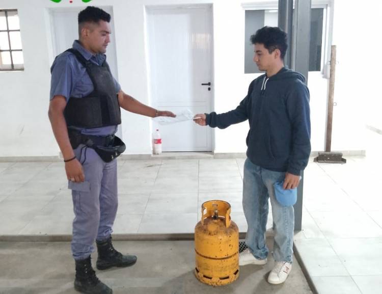 ESCLARECEN DOS HECHOS DELICTIVOS Y APREHENDEN A LOS PRESUNTOS AUTORES