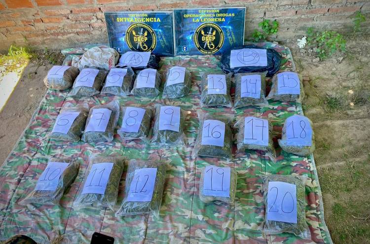 SEGURIDAD: SE DESARTICULÓ UNA  BANDA NARCOCRIMINAL Y SE SECUESTRÓ MÁS DE 30 KILOS DE MARIHUANA