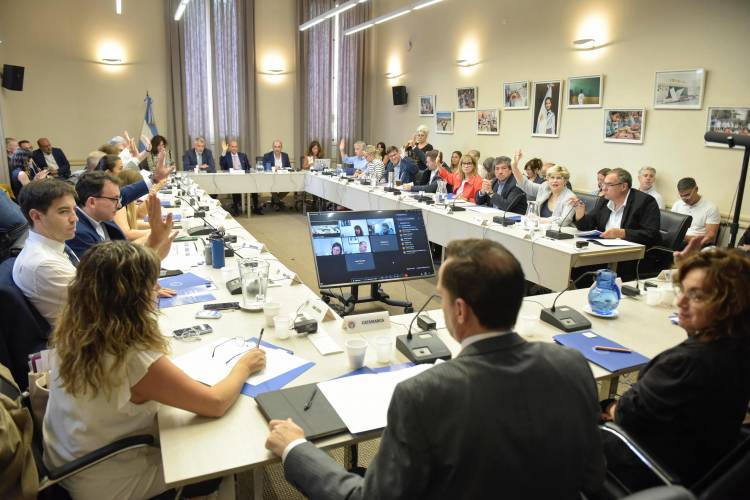 CHACO PRESENTE EN EL CONSEJO FEDERAL DE EDUCACIÓN DONDE SE RATIFICÓ EL COMPROMISO CON LA ALFABETIZACIÓN 