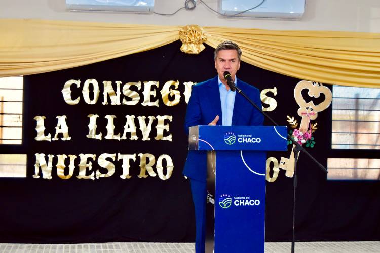 EL GOBERNADOR ZDERO INAUGURÓ EL EDIFICIO PROPIO DE LA ESCUELA ESPECIAL Nº 1 DE RESISTENCIA