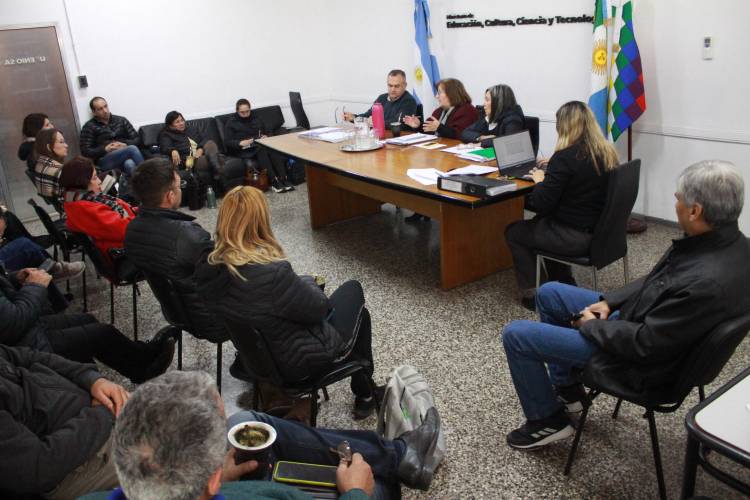 ESTABILIDAD LABORAL DOCENTE: CONCLUYÓ EL PROCESO DE TITULARIZACIÓN EN NIVEL SUPERIOR