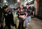 GOLPES, PATADAS Y HASTA PENITENCIARIOS DE NEGRO Y ENCAPUCHADOS