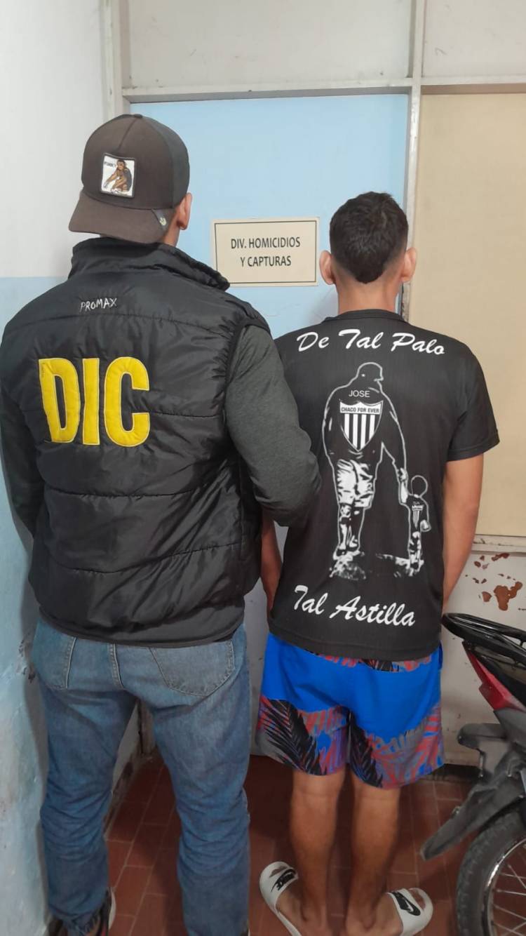 DETENIDO POR SUPUESTO ABUSO DE ARMA 