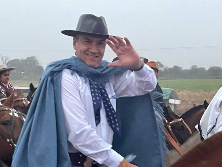COMENZÓ LA 27° CABALGATA DE LA FE EN QUITILIPI, FUERTE ACOMPAÑAMIENTO DEL GOBIERNO PROVINCIAL