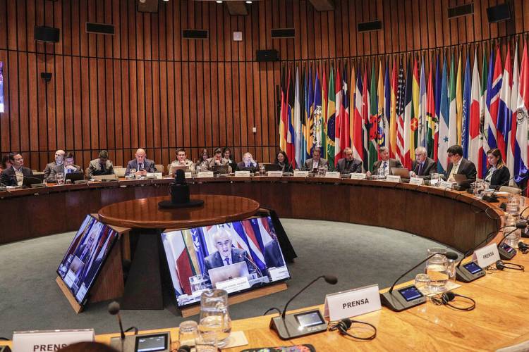 LA CEPAL EMPEORÓ EL PRONÓSTICO DE CAÍDA DE LA ECONOMÍA ARGENTINA