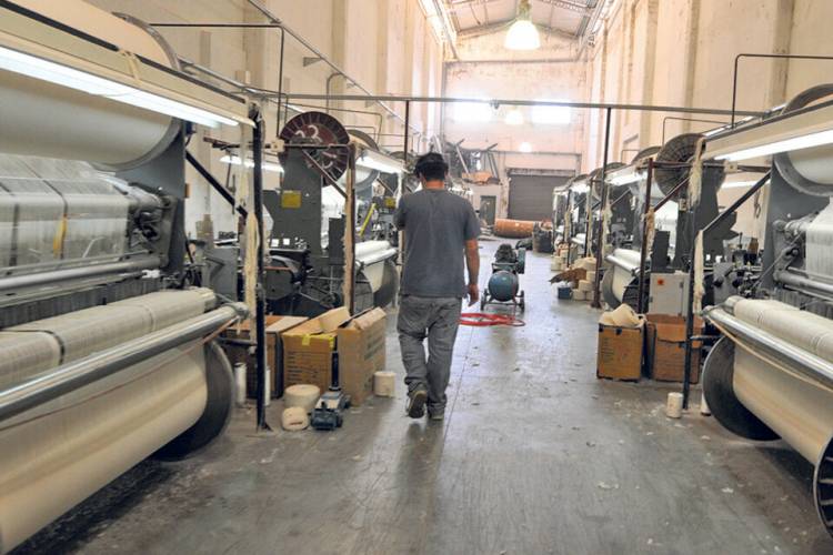 LAS INDUSTRIAS PYMES ADVIERTEN QUE CRECEN LAS DIFICULTADES PARA PAGAR SALARIOS