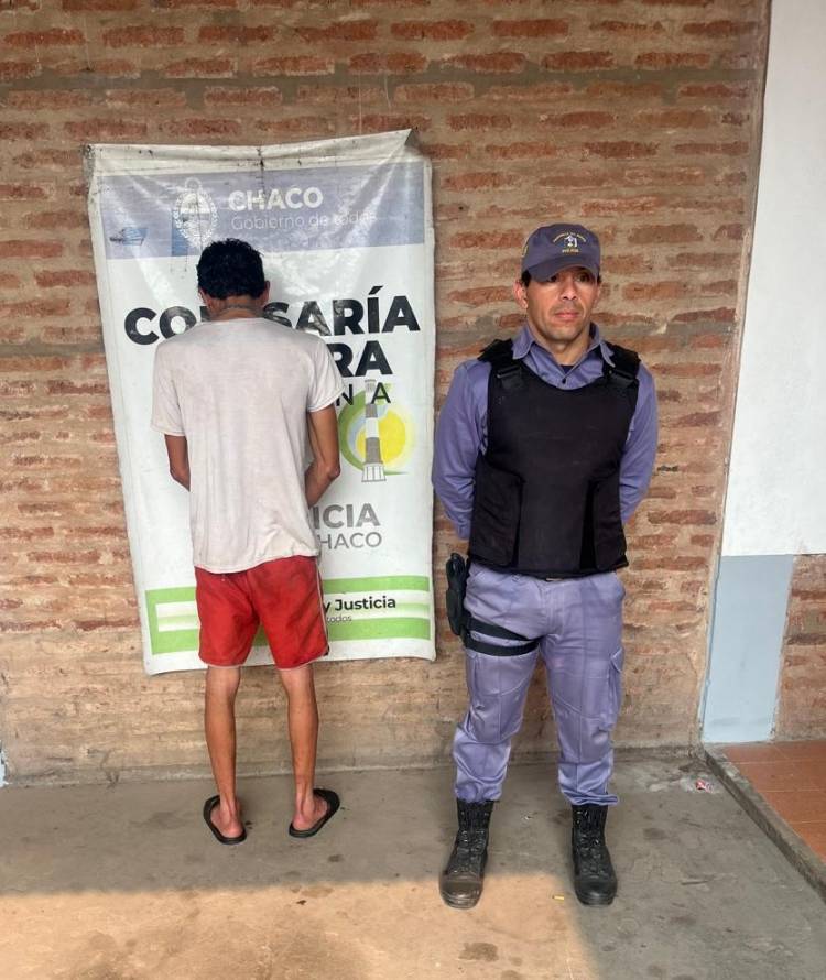 ATRAPAN A UN CIUDADANO VENDIÓ UNA MOTOCICLETA ROBADA